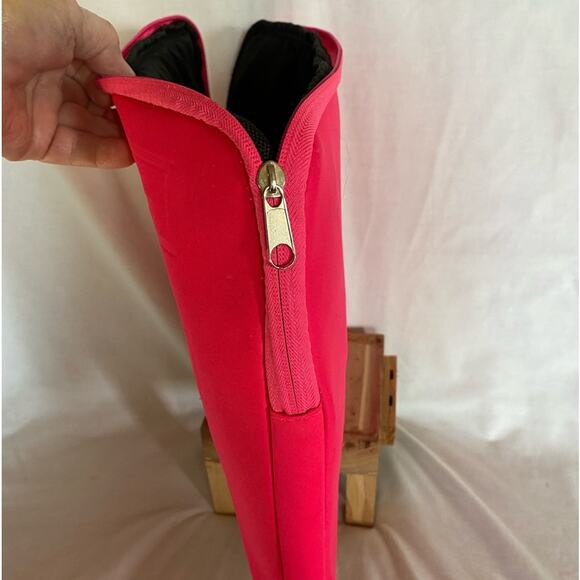 Victoria Secret “PINK” Neoprene Cushioned lined zipper laptop case - Picture 5 of 6